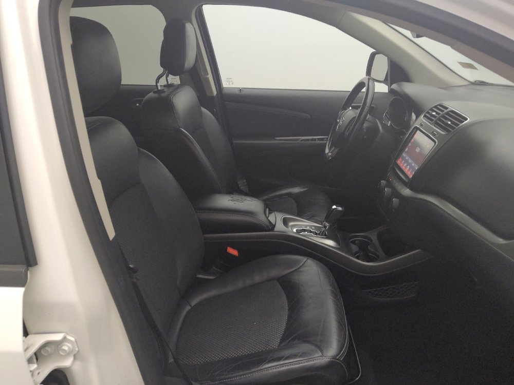 Used 2019 Dodge Journey Crossroad FWD image 21