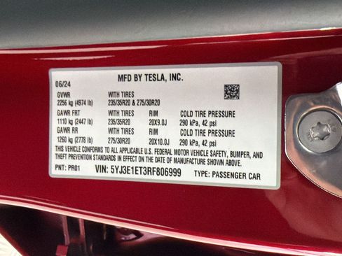Used 2024 Tesla Model 3 Performance AWD/4WD image 21