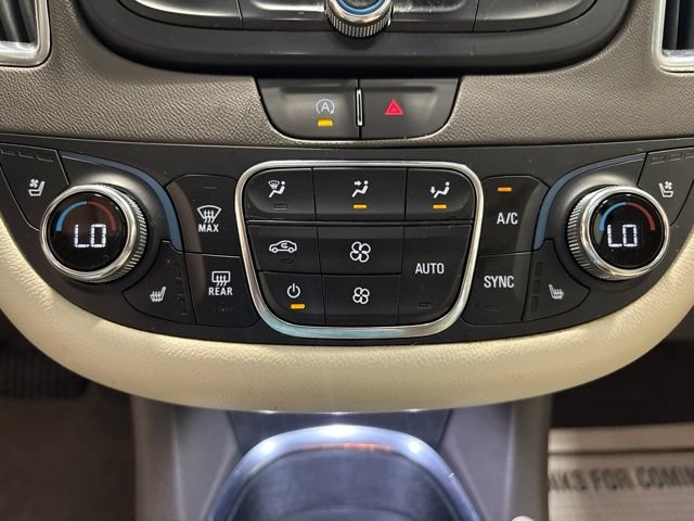 Used 2023 Chevrolet Malibu LT FWD image 22