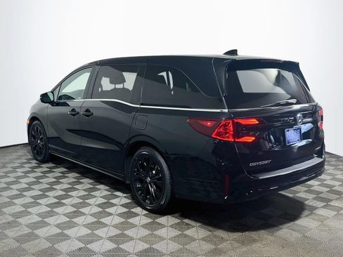 Used 2025 Honda Odyssey Sport-L image 5