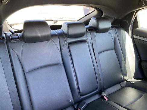 Used 2019 Honda Civic Sport Touring image 20