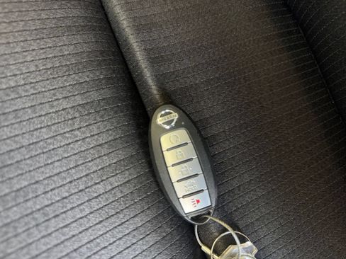 Used 2025 Nissan Altima 2.5 SV FWD image 20