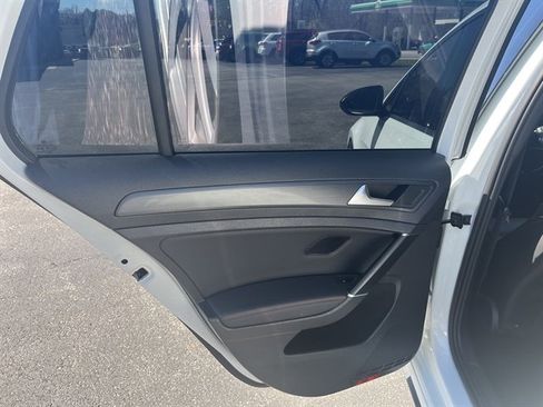 Used 2021 Volkswagen GTI Autobahn FWD image 27