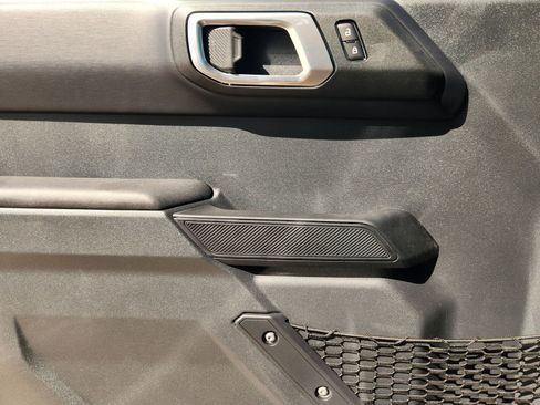 New 2026 Ford Bronco Badlands image 21