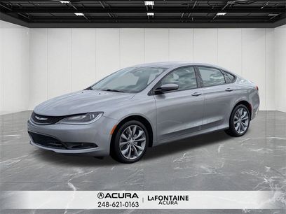 Used 2016 Chrysler 200 S w/ Comfort Group