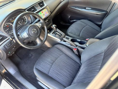 Used 2019 Nissan Sentra SV FWD image 18