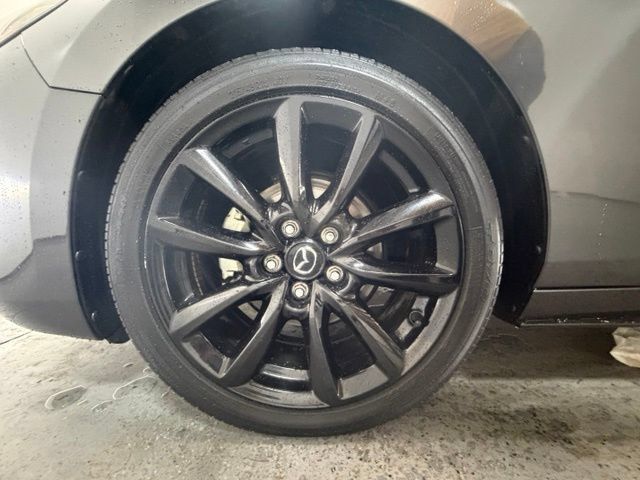 Used 2024 MAZDA MAZDA3 s FWD image 12