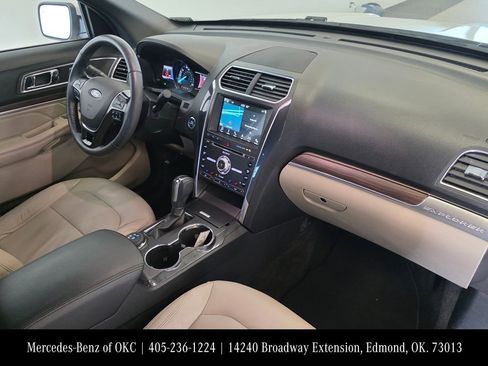 Used 2018 Ford Explorer Limited w/ Equipment Group 301A image 24
