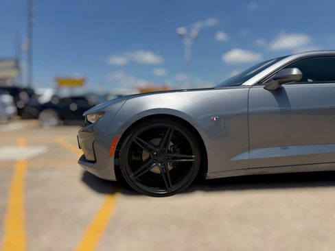Used 2022 Chevrolet Camaro LT RWD image 24