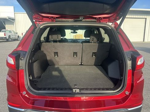 Used 2018 Chevrolet Equinox LT FWD image 8