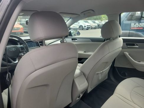 Used 2018 Hyundai Sonata SE FWD image 10