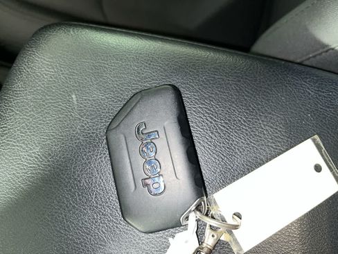 Used 2023 Jeep Wrangler Unlimited w/ Cold Weather Group AWD/4WD image 24