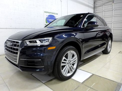 Used 2019 Audi Q5 2.0T Premium Plus w/ Premium Plus Package image 2