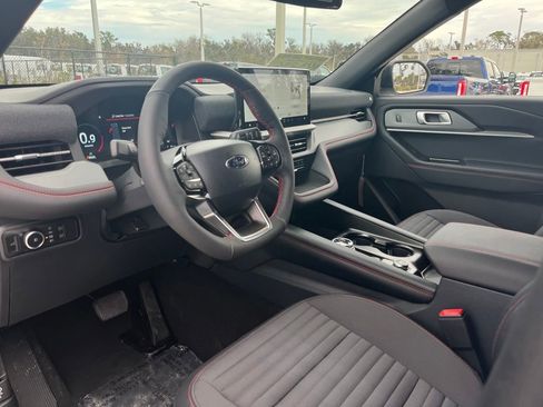 New 2026 Ford Explorer ST-Line image 5