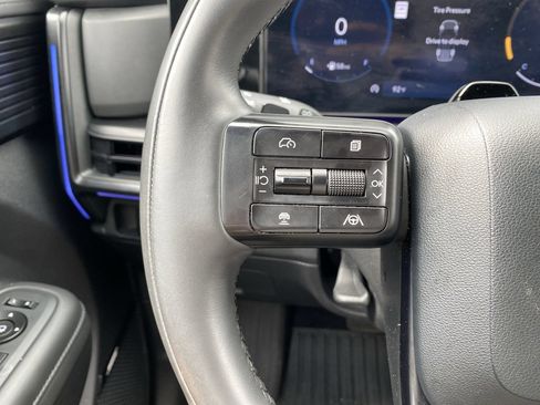 Used 2024 Hyundai Santa Fe Calligraphy FWD image 21