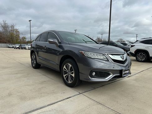 Used 2018 Acura RDX AWD w/ Advance Package image 3