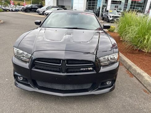 Used 2012 Dodge Charger SRT8 Super Bee w/ Driver Convenience Group II RWD image 2
