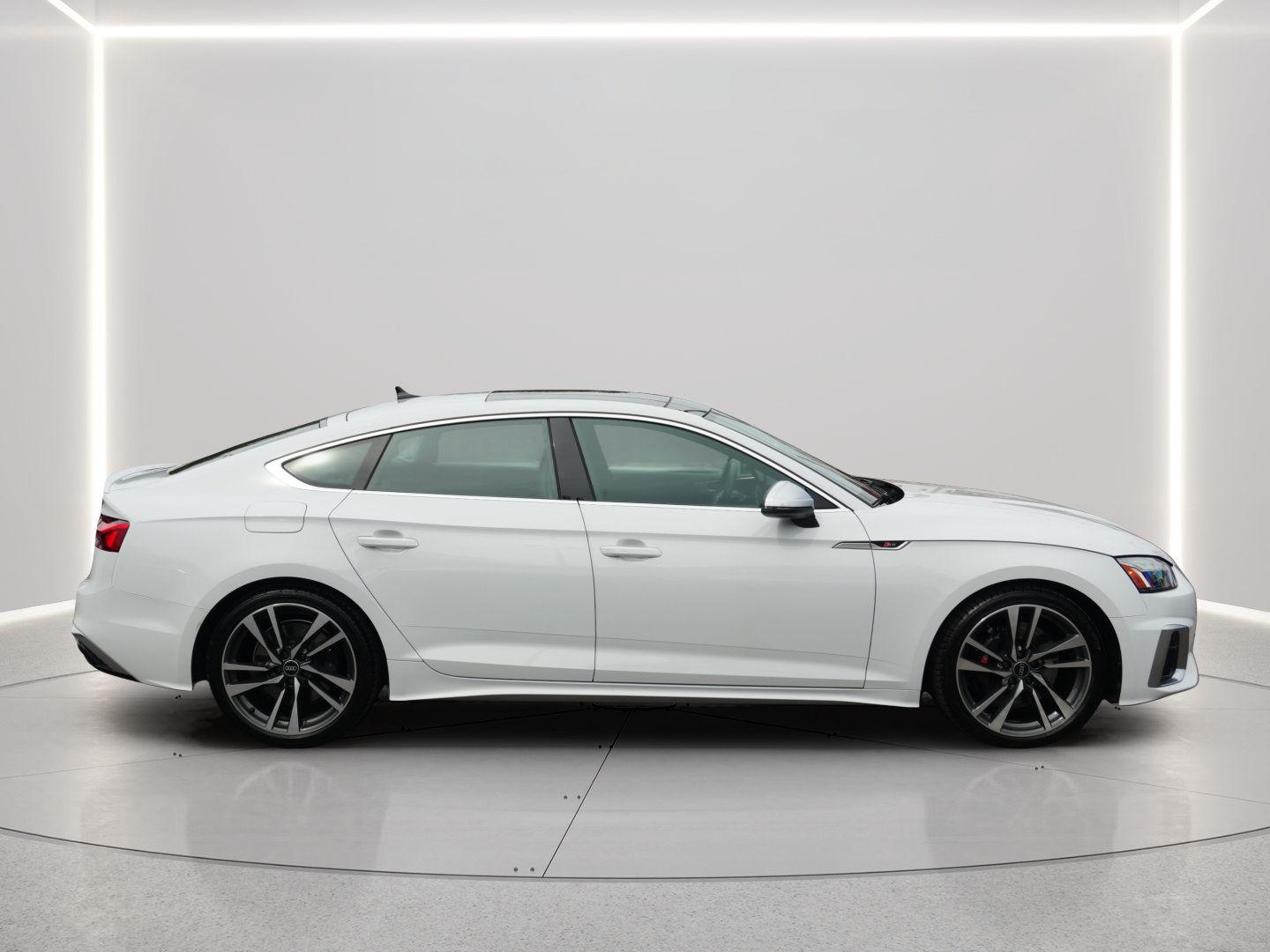 Used 2023 Audi S5 Premium Plus w/ Premium Plus Package AWD/4WD image 6