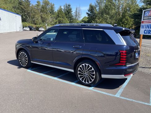 Certified 2026 Hyundai Palisade Calligraphy AWD/4WD image 3