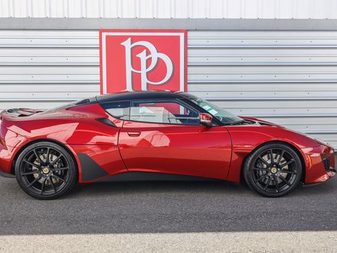 Used 2021 Lotus Evora image 9