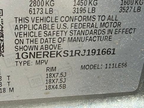 Used 2024 Chevrolet Traverse LS FWD image 11
