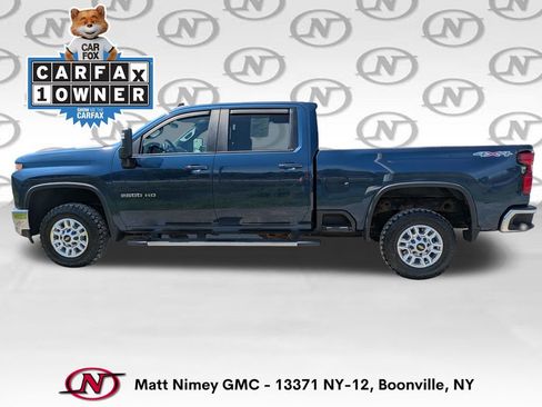 Used 2021 Chevrolet Silverado 2500 LT AWD/4WD image 2