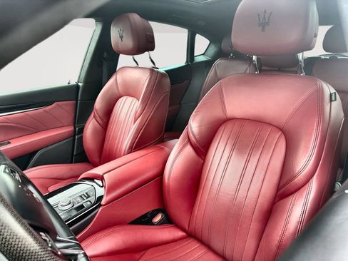 Used 2022 Maserati Levante GT AWD/4WD image 13