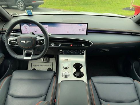 Certified 2026 Genesis GV70 2.5T Sport Prestige AWD/4WD image 7