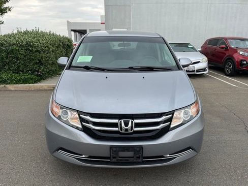 Used 2016 Honda Odyssey EX image 2