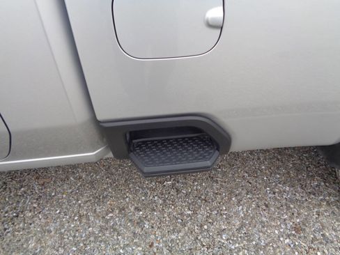 Used 2022 GMC Sierra 2500 SLE w/ SLE Convenience Package image 29