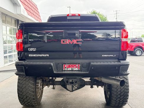 Used 2015 GMC Sierra 2500 Denali w/ Duramax Plus Package AWD/4WD image 4