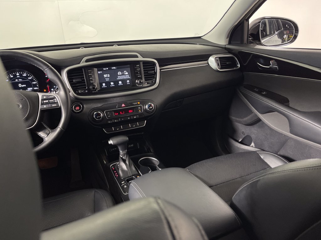Used 2020 Kia Sorento EX AWD/4WD image 17