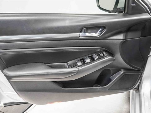 Used 2020 Nissan Altima 2.5 SL image 22