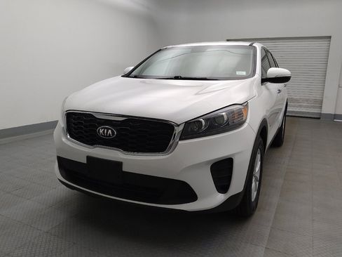 Used 2020 Kia Sorento LX FWD image 15