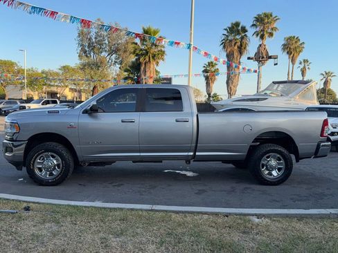 Used 2022 RAM 2500 Big Horn AWD/4WD image 5