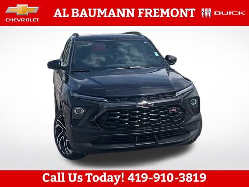 Used 2025 Chevrolet TrailBlazer RS w/ Convenience Package AWD/4WD image 8