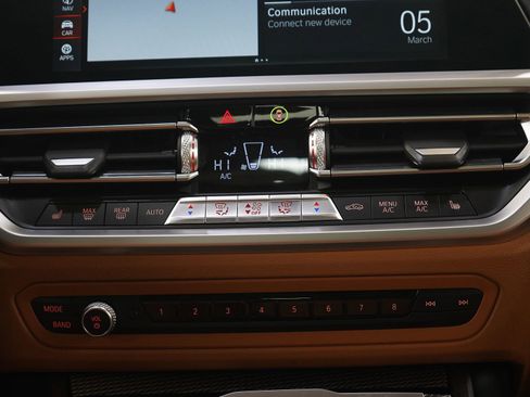 Used 2020 BMW M340i xDrive w/ Premium Package image 16