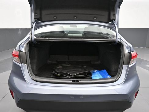 Used 2026 Toyota Corolla LE w/ LE Premium Package FWD image 25