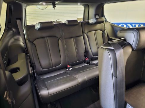 New 2026 Jeep Grand Wagoneer Limited AWD/4WD image 39
