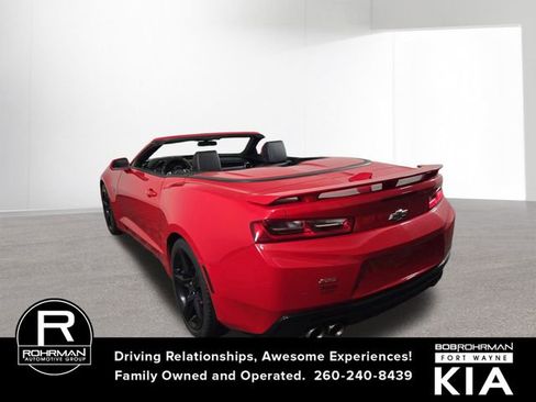 Used 2016 Chevrolet Camaro SS image 10