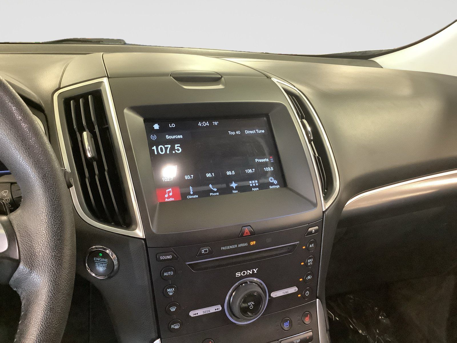 Used 2016 Ford Edge Titanium w/ Equipment Group 302A FWD image 16