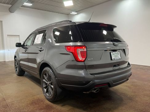 Used 2018 Ford Explorer XLT w/ Equipment Group 202A AWD/4WD image 35