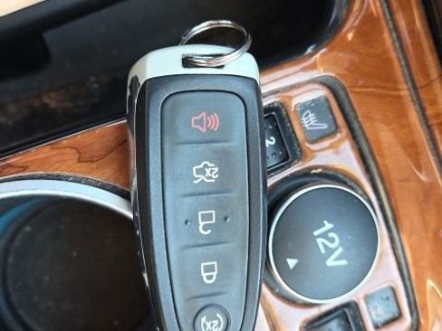 Used 2014 Ford Escape Titanium image 10