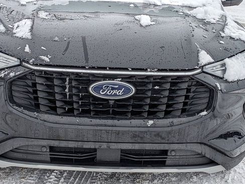 Certified 2023 Ford Escape Active w/ Tech Pack #2 image 9