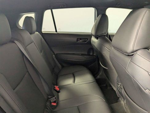 Used 2024 Toyota Corolla Cross AWD Hybrid image 29