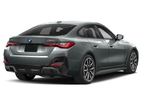 Used 2023 BMW i4 eDrive40 RWD image 2
