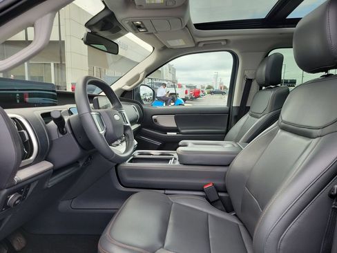Certified 2025 Ford Expedition Max Active AWD/4WD image 18