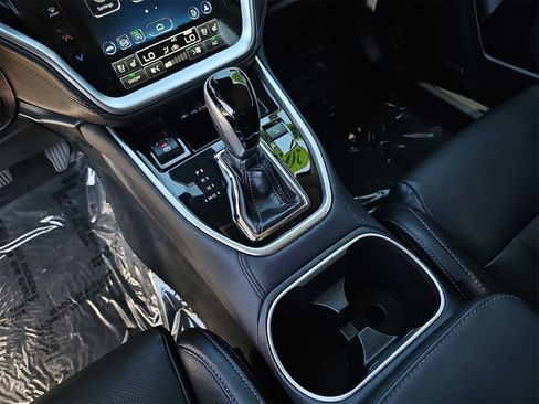 Certified 2023 Subaru Outback Touring XT image 26