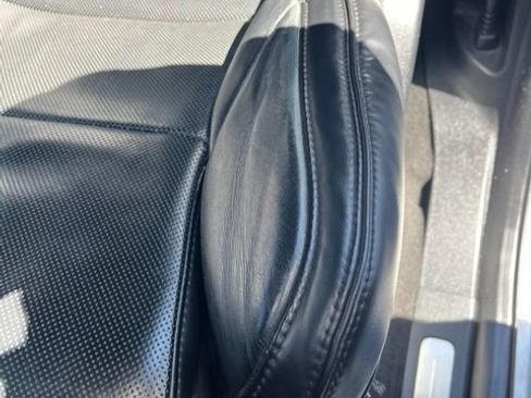 Used 2019 Lincoln Navigator Premiere AWD/4WD image 27