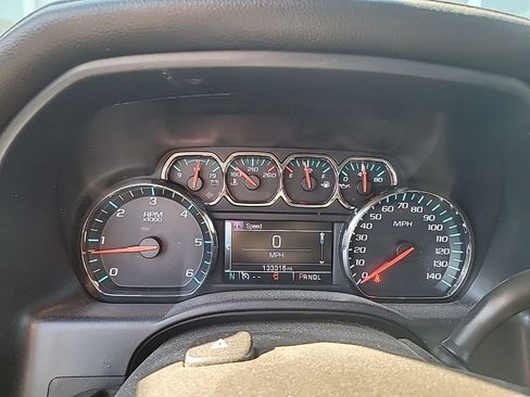 Used 2017 GMC Sierra 1500 SLE w/ SLE Value Package image 1